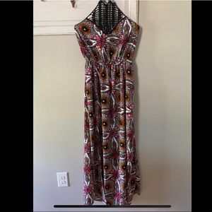 Maxi dress with pockets